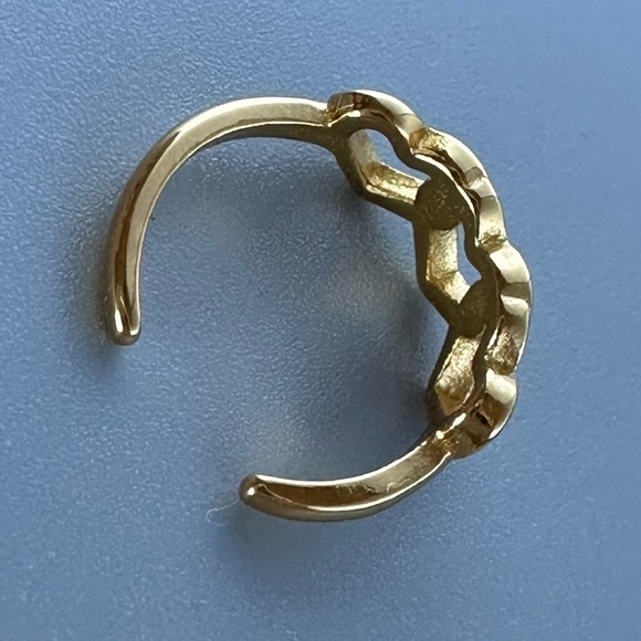 14k Gold Vermeil Dainty Heart Cuff Earring - Picture 5 of 5